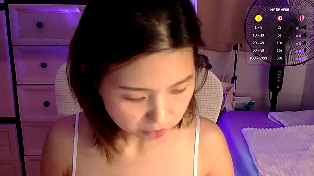 Snapshot of urgrl_portia chatting on July 2026 11:04:02 AM urgrl portia online show from July 2026 11:04:02 AM