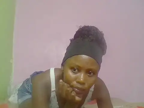 Snapshot of cute_bee chatting on June 2026 11:34:01 AM cute bee online show from June 2026 11:34:01 AM