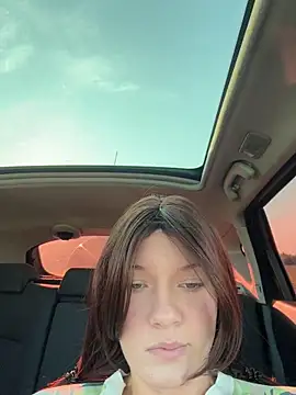 girl-Emily online show from July 2026 04:23:02 AM