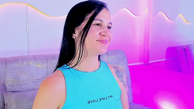 MiaHansson online show from June 2026 08:35:01 PM