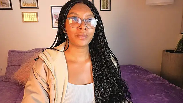 Snapshot of Victoria-Jacksonn chatting on June 2026 08:10:01 PM Victoria-Jacksonn online show from June 2026 08:10:01 PM