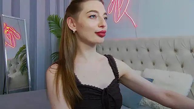 Snapshot of NicolSkye chatting on June 2026 01:54:02 PM NicolSkye online show from June 2026 01:54:02 PM
