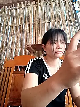 Snapshot of TaraLia chatting on June 2026 01:05:01 AM TaraLia online show from June 2026 01:05:01 AM