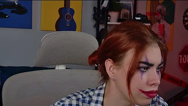 Snapshot of SeraphineDuskryn chatting on July 2026 10:39:01 AM SeraphineDuskryn online show from July 2026 10:39:01 AM