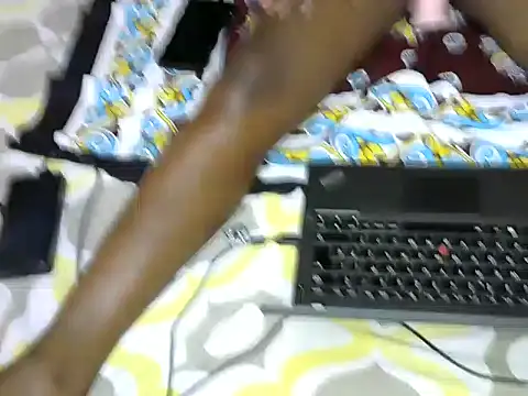 Snapshot of Sexyfineass_ chatting on June 2026 07:06:02 AM Sexyfineass online show from June 2026 07:06:02 AM