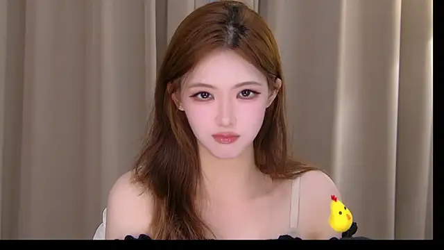 Snapshot of ninimissy chatting on June 2026 05:04:02 PM ninimissy online show from June 2026 05:04:02 PM