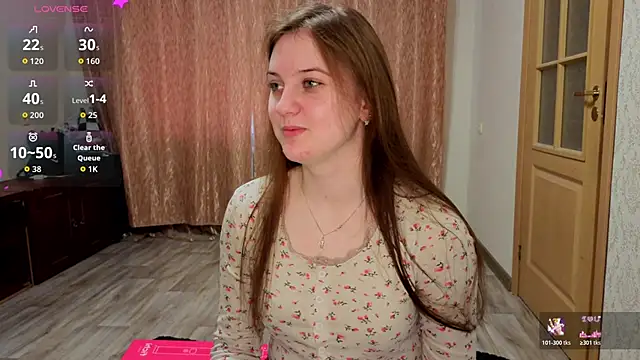 SwetLuna01 online show from June 2026 06:32:02 PM