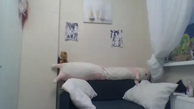 Snapshot of DinaKolter chatting on July 2026 04:31:02 PM DinaKolter online show from July 2026 04:31:02 PM