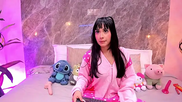 MiaRivvers online show from July 2026 12:23:01 PM