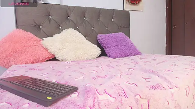 Isabella nastyy online show from July 2026 03:18:01 PM