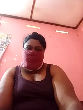 Snapshot of Madusi-11 chatting on June 2026 02:53:02 AM Madusi-11 online show from June 2026 02:53:02 AM