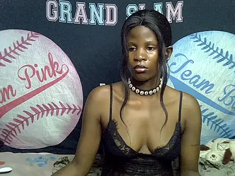 Snapshot of Queen_slay2 chatting on July 2026 07:56:02 AM Queen slay2 online show from July 2026 07:56:02 AM