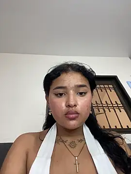 Snapshot of maryale01 chatting on June 2026 07:49:01 PM maryale01 online show from June 2026 07:49:01 PM