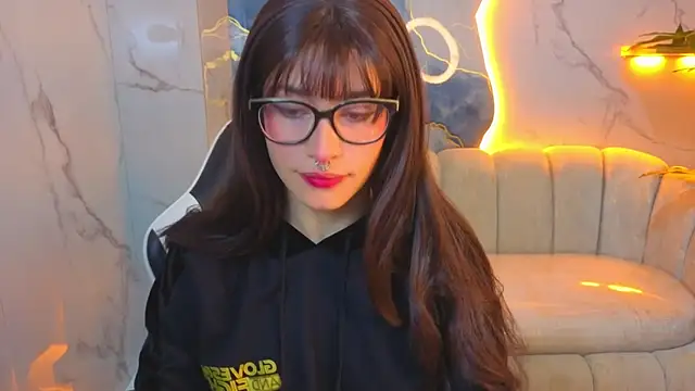 Snapshot of Lily_Tx chatting on June 2026 12:42:02 PM Lily Tx online show from June 2026 12:42:02 PM