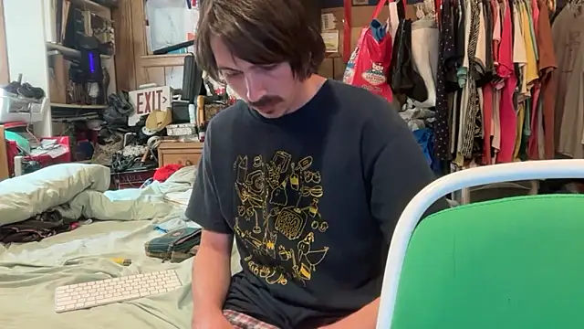 Snapshot of fuckr66669 chatting on June 2026 06:05:01 AM fuckr66669 online show from June 2026 06:05:01 AM