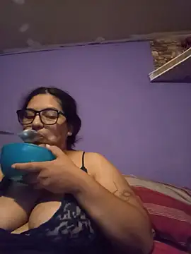 Snapshot of Valentina_Tits chatting on August 2026 01:13:02 PM Valentina Tits online show from August 2026 01:13:02 PM