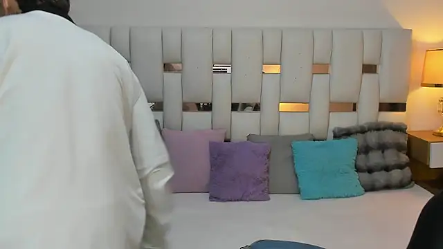 Snapshot of Zeus_damian21 chatting on July 2026 03:42:02 AM Zeus damian21 online show from July 2026 03:42:02 AM