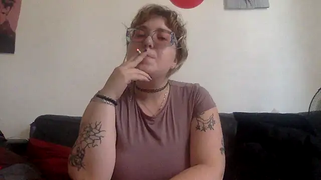 Snapshot of mysteradecadent chatting on June 2026 11:36:01 AM mysteradecadent online show from June 2026 11:36:01 AM
