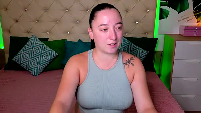 Snapshot of AVA_MAXIMUS chatting on July 2026 04:48:02 AM AVA MAXIMUS online show from July 2026 04:48:02 AM
