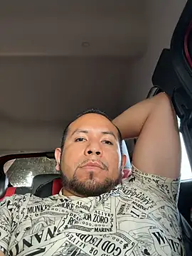 Snapshot of luis8888hdz chatting on June 2026 02:59:02 PM luis8888hdz online show from June 2026 02:59:02 PM