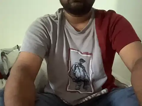 Snapshot of bobgot17cm chatting on June 2026 01:54:01 PM bobgot17cm online show from June 2026 01:54:01 PM