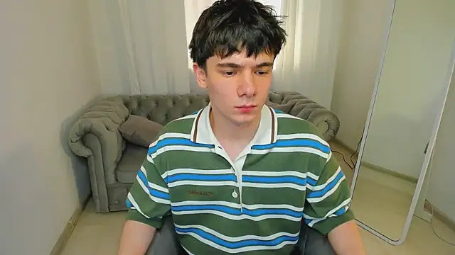 Snapshot of Ethan_Crowe chatting on July 2026 10:35:02 AM Ethan Crowe online show from July 2026 10:35:02 AM