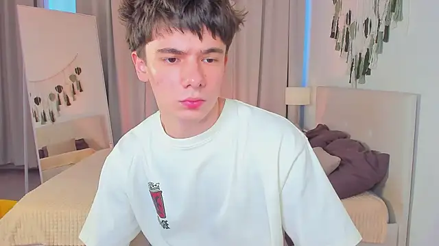 Snapshot of Ethan_Crowe chatting on July 2026 03:54:02 PM Ethan Crowe online show from July 2026 03:54:02 PM