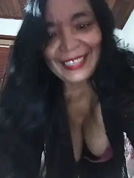 Snapshot of Ariais502026 chatting on July 2026 11:42:02 AM Ariais502026 online show from July 2026 11:42:02 AM