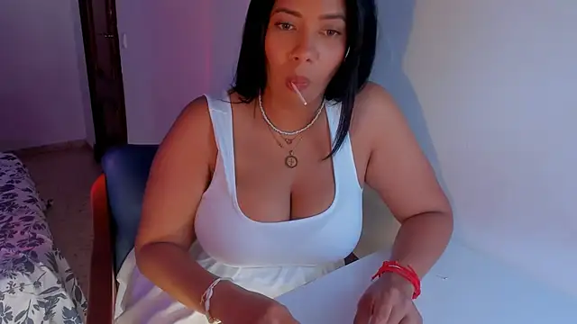 Snapshot of NicolePasqualott chatting on July 2026 07:18:01 PM NicolePasqualott online show from July 2026 07:18:01 PM