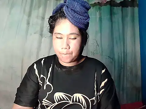Snapshot of Islandbabe22 chatting on June 2026 01:24:02 PM Islandbabe22 online show from June 2026 01:24:02 PM