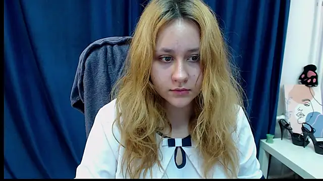 Snapshot of Judith_hypnosiss chatting on June 2026 11:13:01 AM Judith hypnosiss online show from June 2026 11:13:01 AM