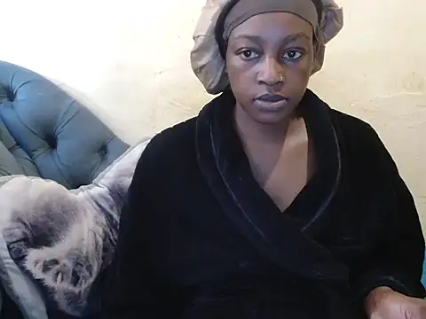 Snapshot of PreggyMandyxx chatting on July 2026 06:33:02 AM PreggyMandyxx online show from July 2026 06:33:02 AM