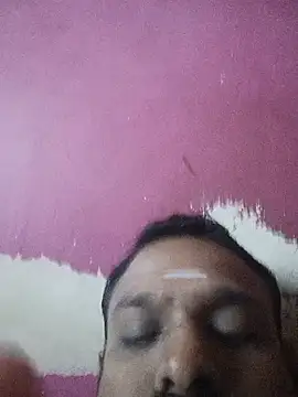 Snapshot of bkstar14 chatting on July 2026 01:07:01 AM bkstar14 online show from July 2026 01:07:01 AM