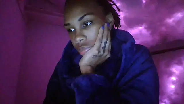 Opal Rainbow online show from November 2025 04:01:02 AM