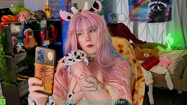 Snapshot of Candy-yeah chatting on July 2026 01:07:02 AM Candy-yeah online show from July 2026 01:07:02 AM