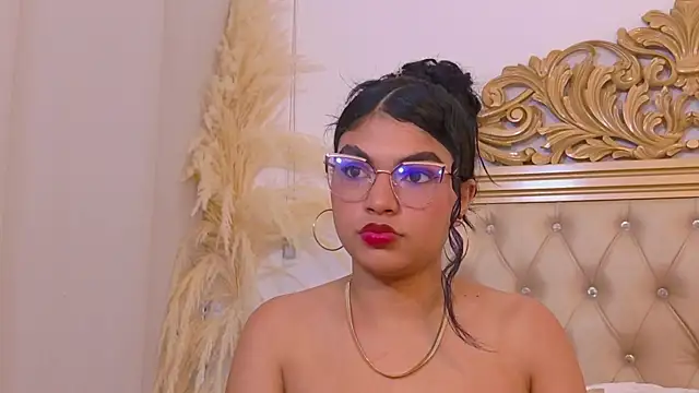 Snapshot of MelodyAlvarez chatting on July 2026 11:36:02 AM MelodyAlvarez online show from July 2026 11:36:02 AM
