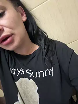 yuumyko online show from July 2026 09:35:01 AM