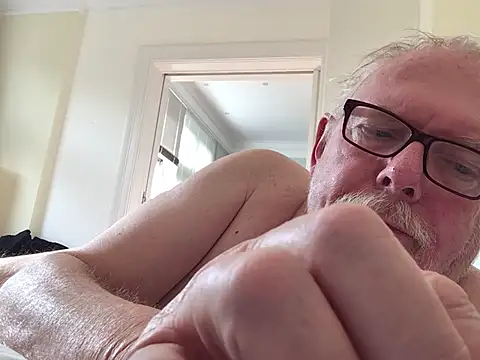 Snapshot of bigmannudist chatting on June 2026 07:03:02 AM bigmannudist online show from June 2026 07:03:02 AM