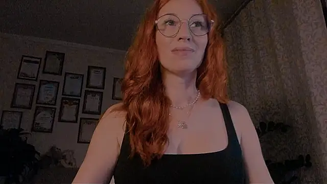 Snapshot of GingerVerdict chatting on July 2026 07:09:01 PM GingerVerdict online show from July 2026 07:09:01 PM