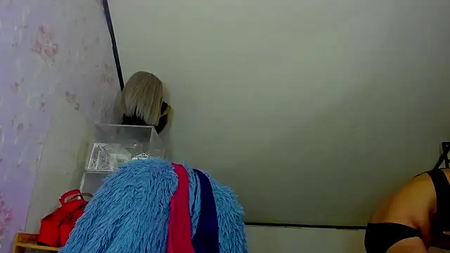 xServiceDollx online show from March 2026 09:50:01 AM