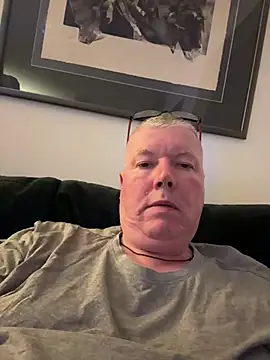 cumboy online show from April 2026 10:07:02 PM