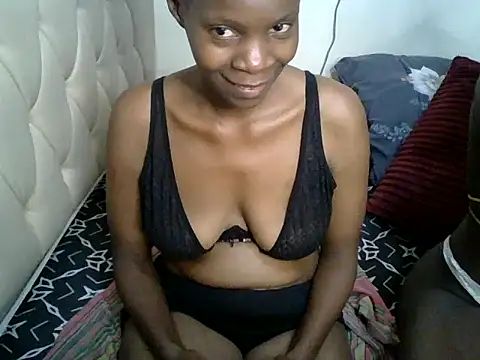 Snapshot of exoticglow chatting on June 2026 10:09:02 PM exoticglow online show from June 2026 10:09:02 PM