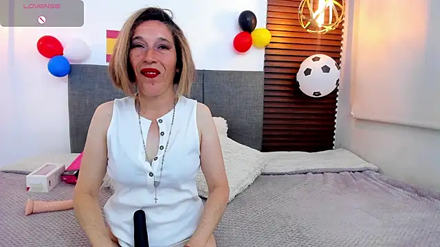 Snapshot of Margott_mature chatting on July 2026 12:12:02 PM Margott mature online show from July 2026 12:12:02 PM