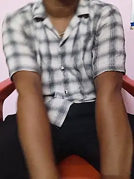 Snapshot of velchennai chatting on June 2026 02:43:01 PM velchennai online show from June 2026 02:43:01 PM