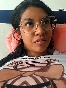 Snapshot of sophiagomezx chatting on July 2026 08:41:02 PM sophiagomezx online show from July 2026 08:41:02 PM