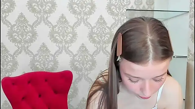 Snapshot of michelle_blus chatting on June 2026 07:24:01 AM michelle blus online show from June 2026 07:24:01 AM