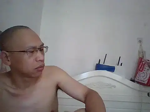 Snapshot of benly888 chatting on June 2026 11:47:01 PM benly888 online show from June 2026 11:47:01 PM