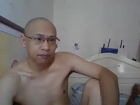 Snapshot of benly888 chatting on July 2026 10:26:01 PM benly888 online show from July 2026 10:26:01 PM