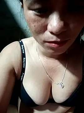 chychy113 online show from June 2026 04:34:02 PM