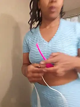 NAOMIdaFreakXXXXX online show from November 2025 10:45:02 AM